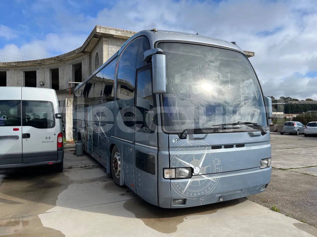 Iveco 380 - Bus pariwisata: gambar 1 Iveco 380 - Bus pariwisata: gambar 1