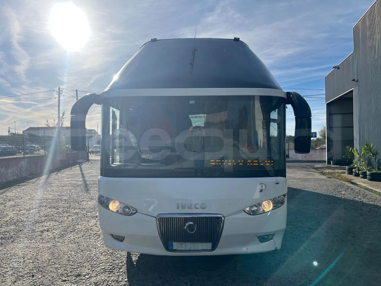 Iveco 397E - Bus pariwisata: gambar 2 Iveco 397E - Bus pariwisata: gambar 2