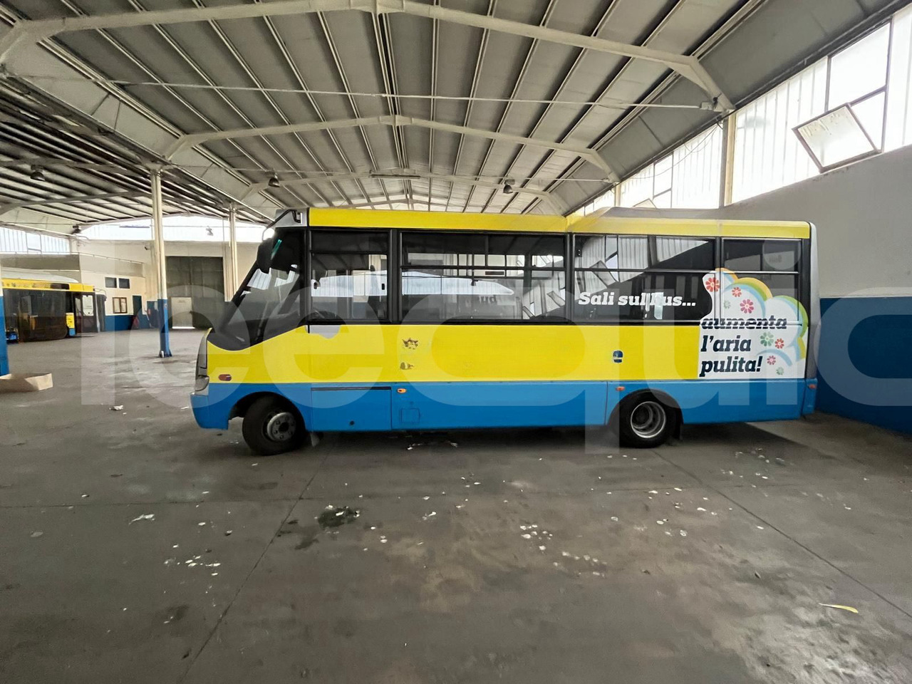 Iveco A40 - Bus sekolah: gambar 4 Iveco A40 - Bus sekolah: gambar 4