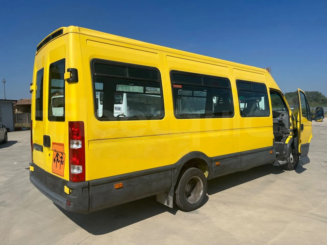 Bus sekolah Iveco A50: gambar 8