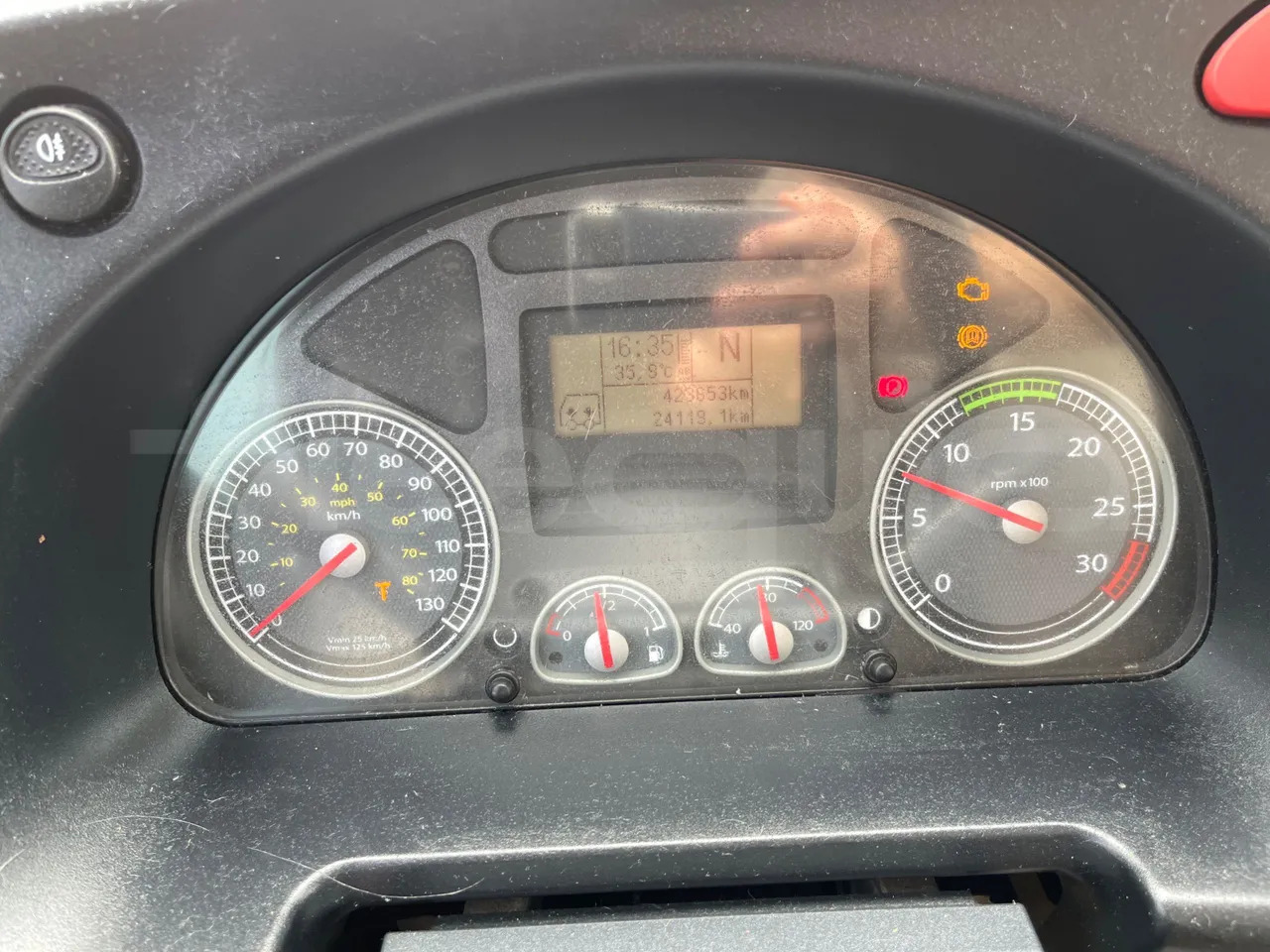 Iveco Crossway - Bus pinggiran kota: gambar 3 Iveco Crossway - Bus pinggiran kota: gambar 3