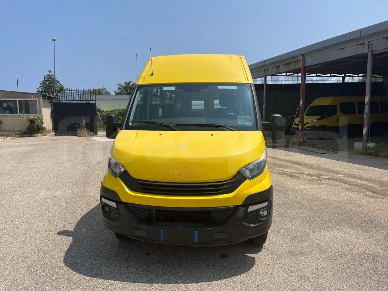 Iveco Daily - Bus sekolah: gambar 2 Iveco Daily - Bus sekolah: gambar 2