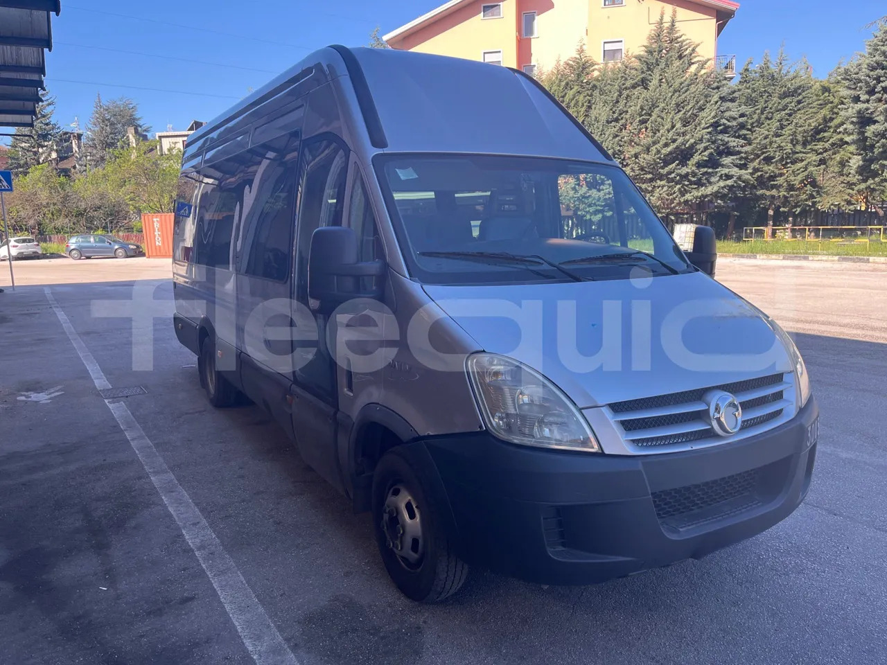 Iveco Daily - Bus mini, Van penumpang: gambar 1 Iveco Daily - Bus mini, Van penumpang: gambar 1