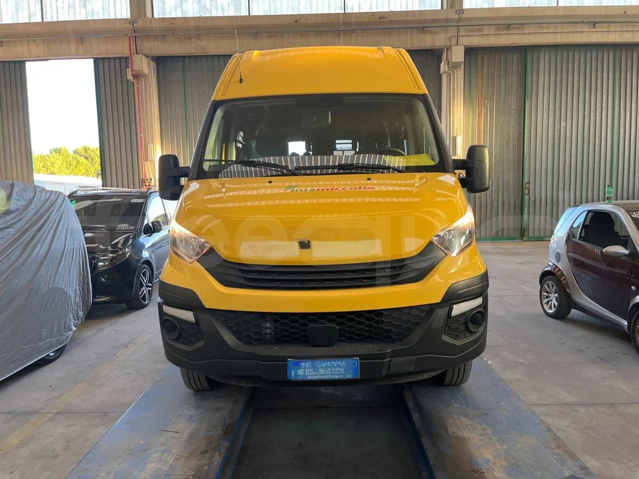 Iveco Daily - Bus sekolah: gambar 2 Iveco Daily - Bus sekolah: gambar 2
