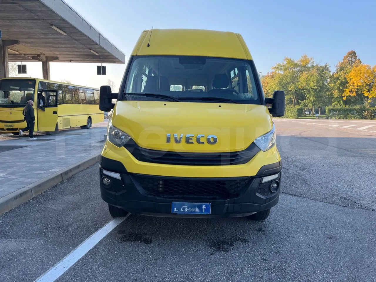 Iveco Daily - Bus sekolah: gambar 2 Iveco Daily - Bus sekolah: gambar 2