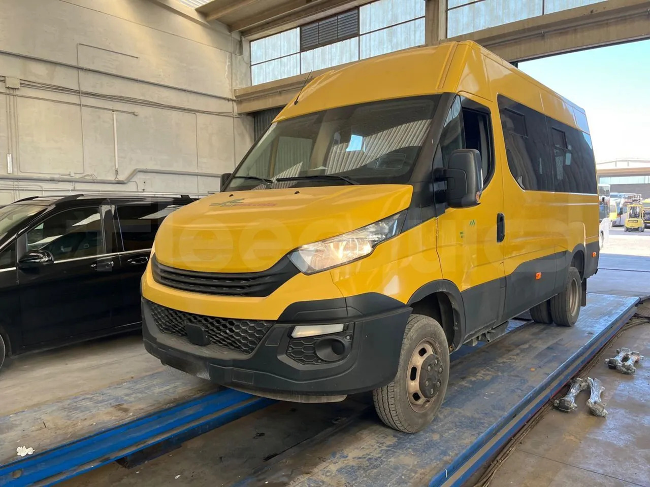 Iveco Daily - Bus sekolah: gambar 4 Iveco Daily - Bus sekolah: gambar 4