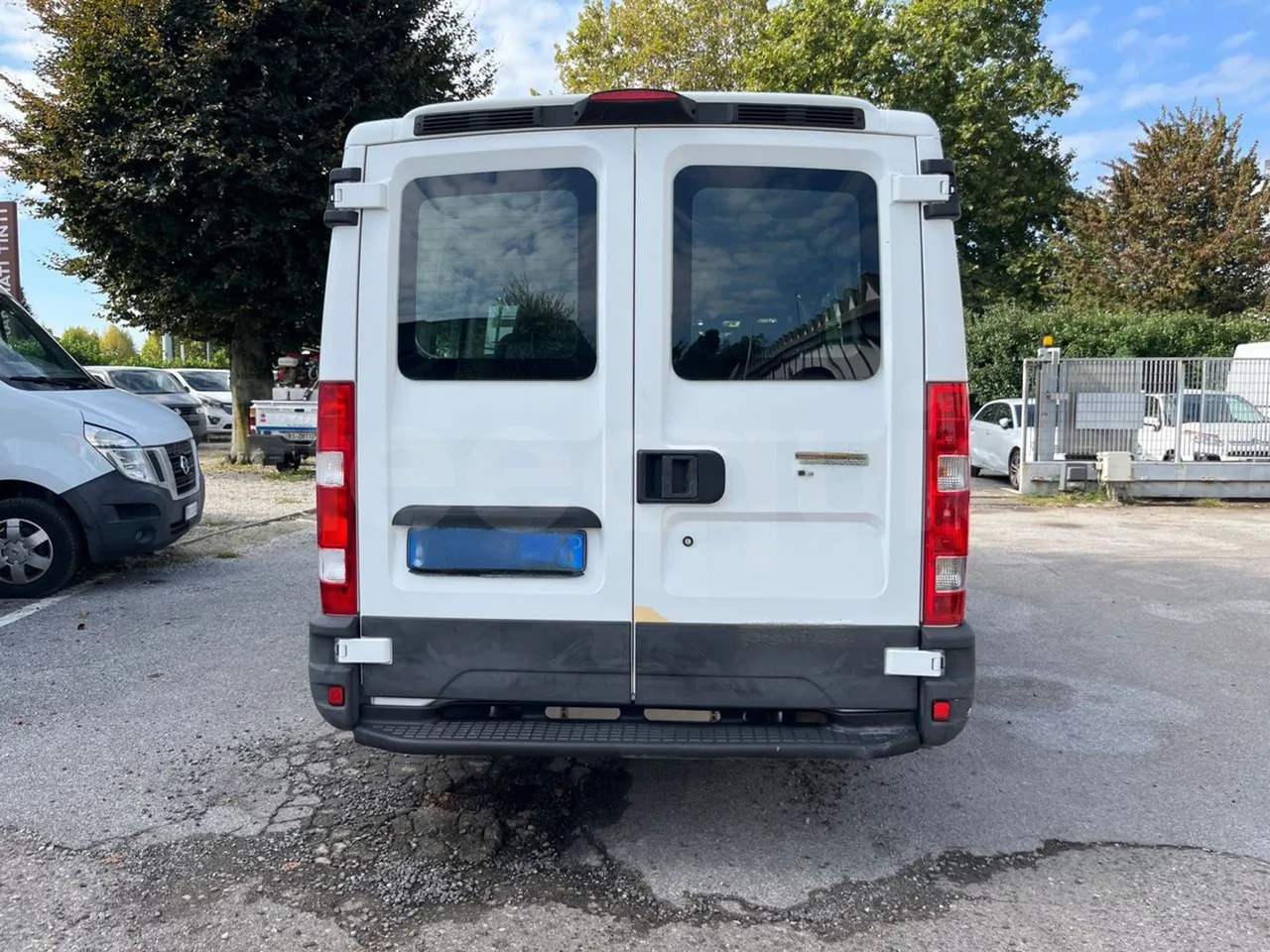Iveco Daily - Bus mini, Van penumpang: gambar 5 Iveco Daily - Bus mini, Van penumpang: gambar 5
