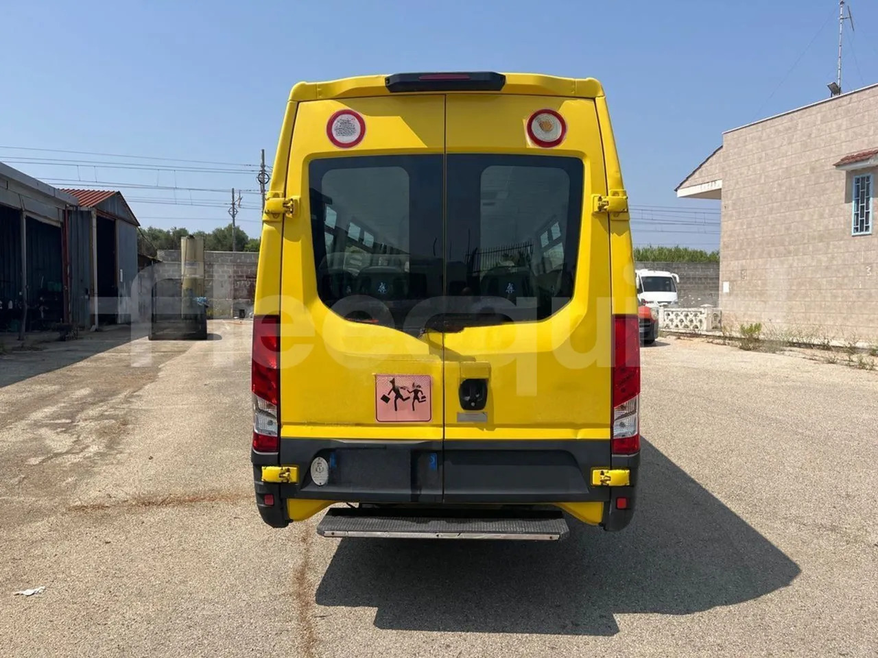 Iveco Daily - Bus sekolah: gambar 5 Iveco Daily - Bus sekolah: gambar 5