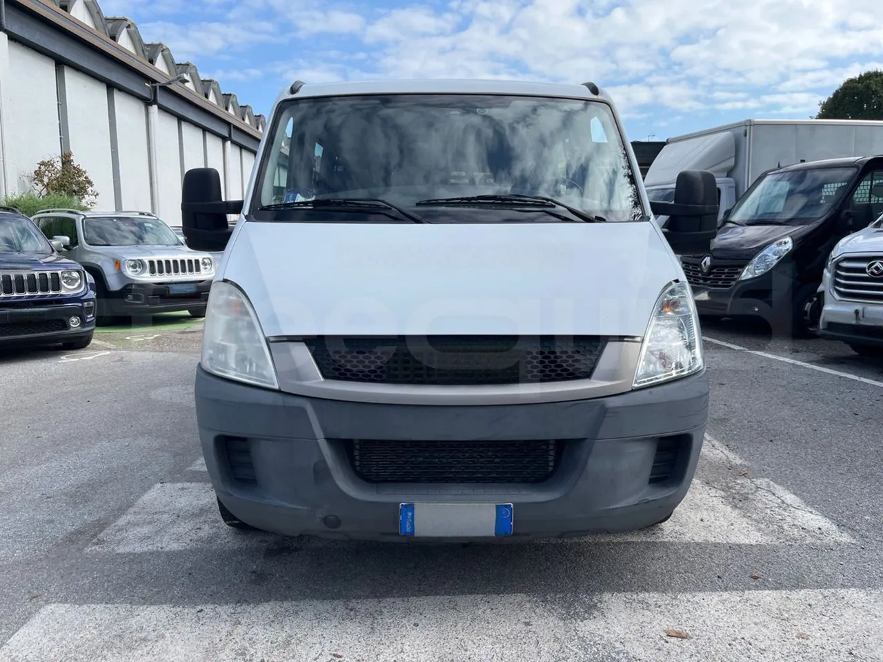 Iveco Daily - Bus mini, Van penumpang: gambar 2 Iveco Daily - Bus mini, Van penumpang: gambar 2