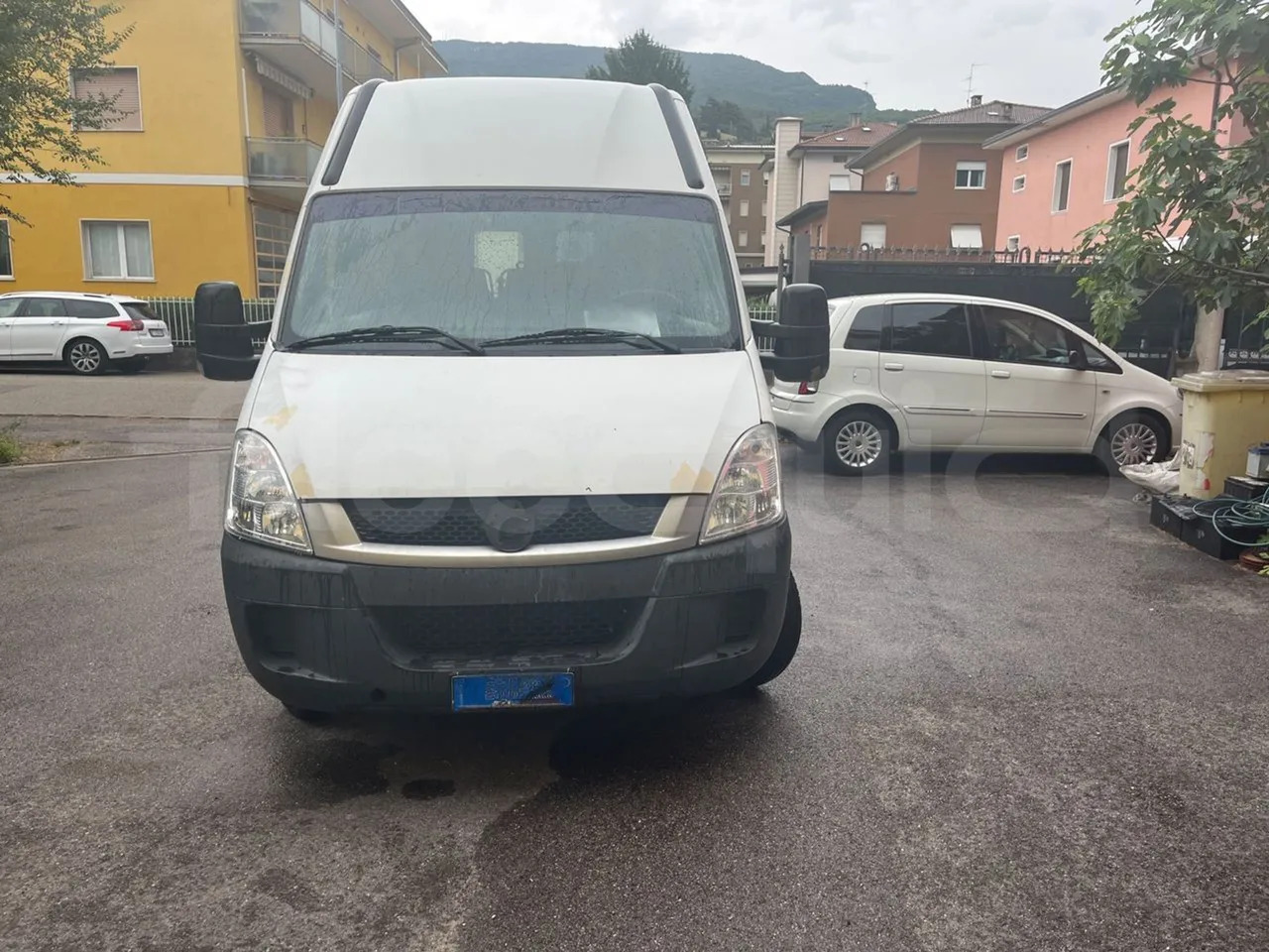 Iveco Daily - Bus mini, Van penumpang: gambar 2 Iveco Daily - Bus mini, Van penumpang: gambar 2