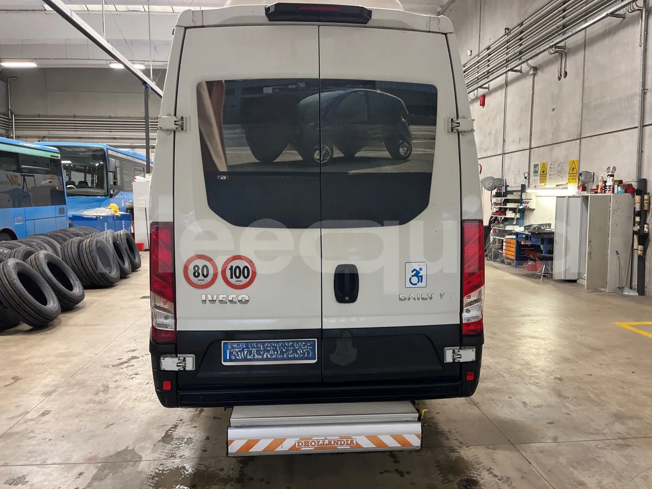Iveco Daily - Bus mini, Van penumpang: gambar 5 Iveco Daily - Bus mini, Van penumpang: gambar 5