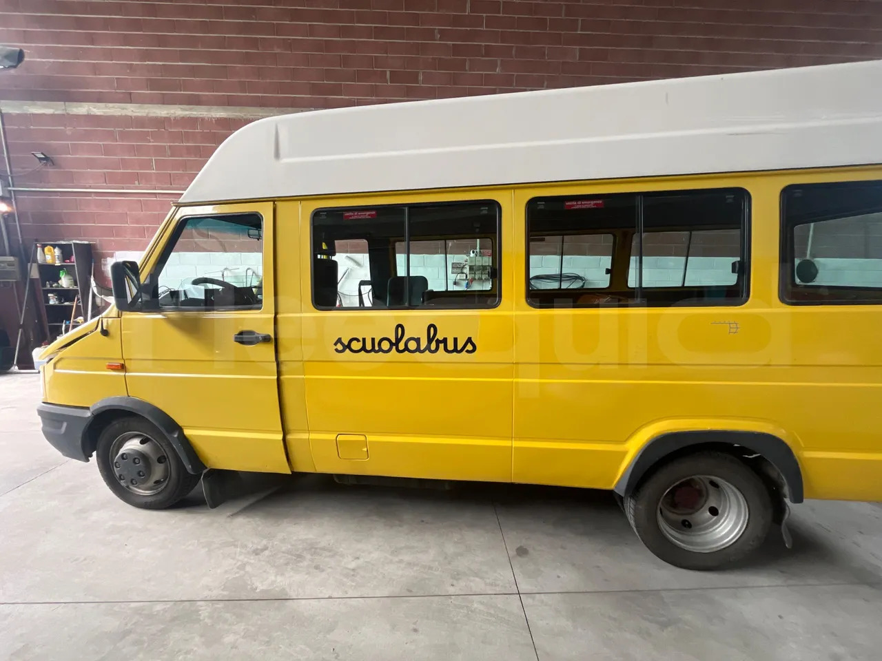 Bus sekolah Iveco Daily: gambar 12