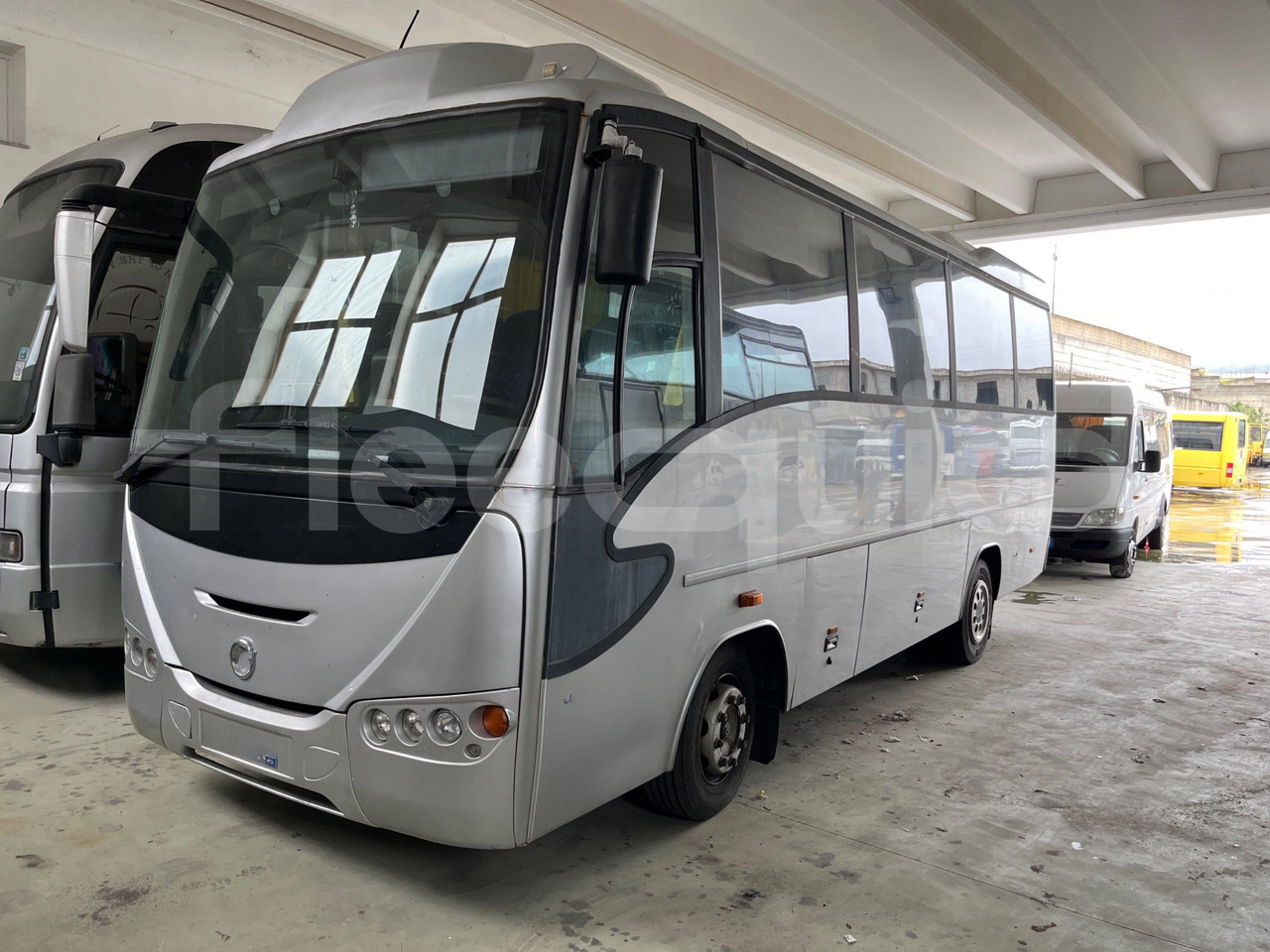 Iveco Eurocargo - Bus pariwisata: gambar 4 Iveco Eurocargo - Bus pariwisata: gambar 4
