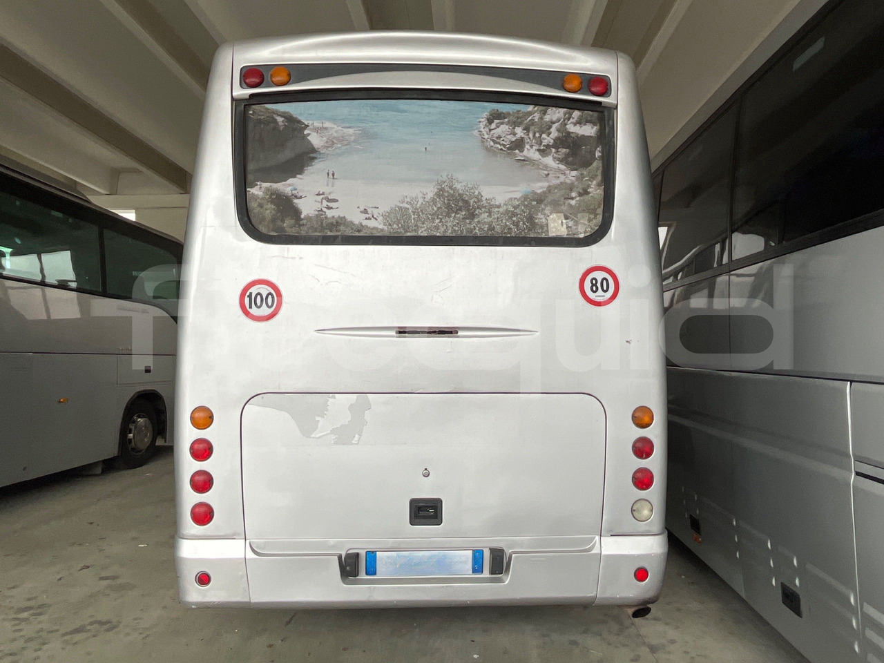 Iveco Eurocargo - Bus pariwisata: gambar 5 Iveco Eurocargo - Bus pariwisata: gambar 5