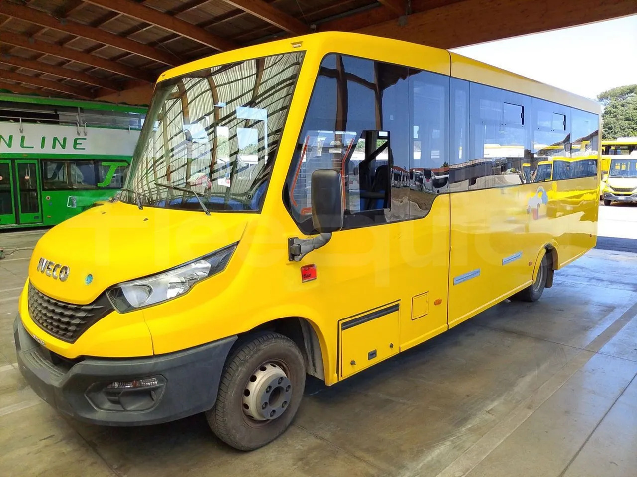 Iveco Indcar - Bus sekolah: gambar 4 Iveco Indcar - Bus sekolah: gambar 4