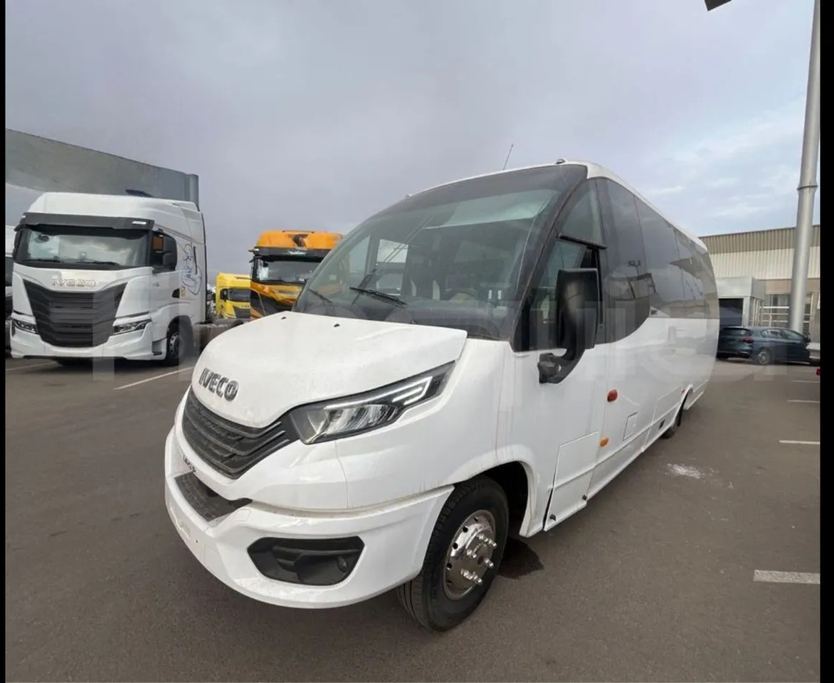 Iveco Indcar - Bus pariwisata: gambar 4 Iveco Indcar - Bus pariwisata: gambar 4