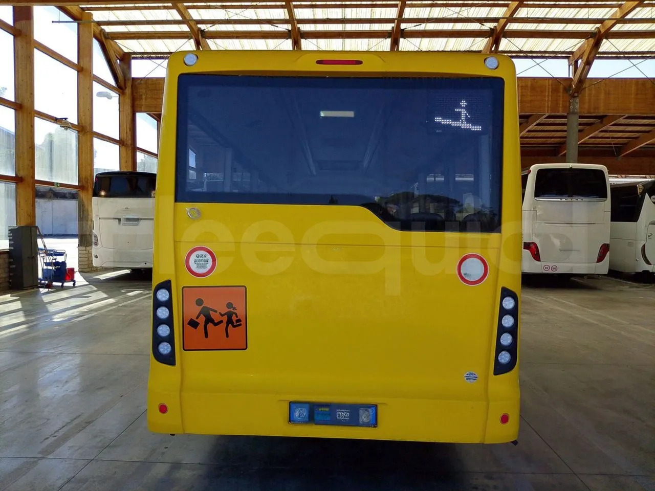 Iveco Indcar - Bus sekolah: gambar 4 Iveco Indcar - Bus sekolah: gambar 4