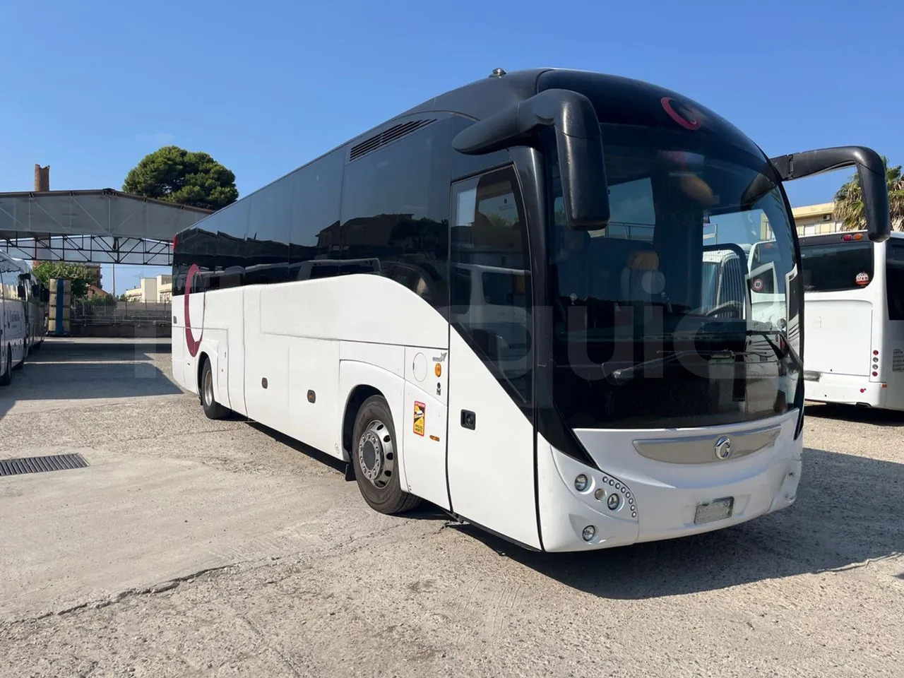 Iveco Magelys - Bus pariwisata: gambar 1 Iveco Magelys - Bus pariwisata: gambar 1