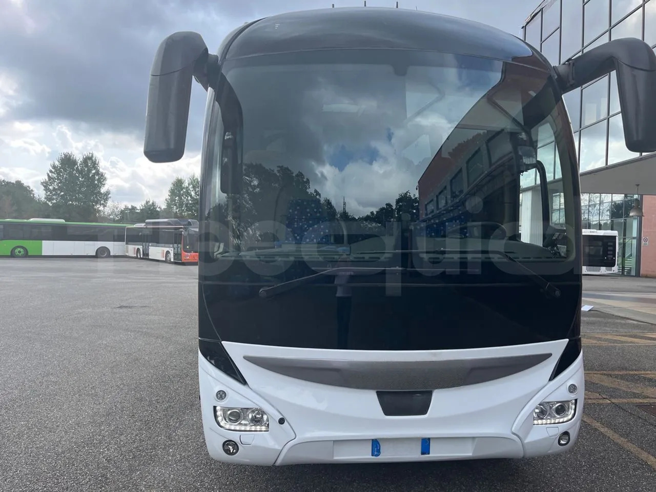 Iveco Magelys - Bus pariwisata: gambar 2 Iveco Magelys - Bus pariwisata: gambar 2