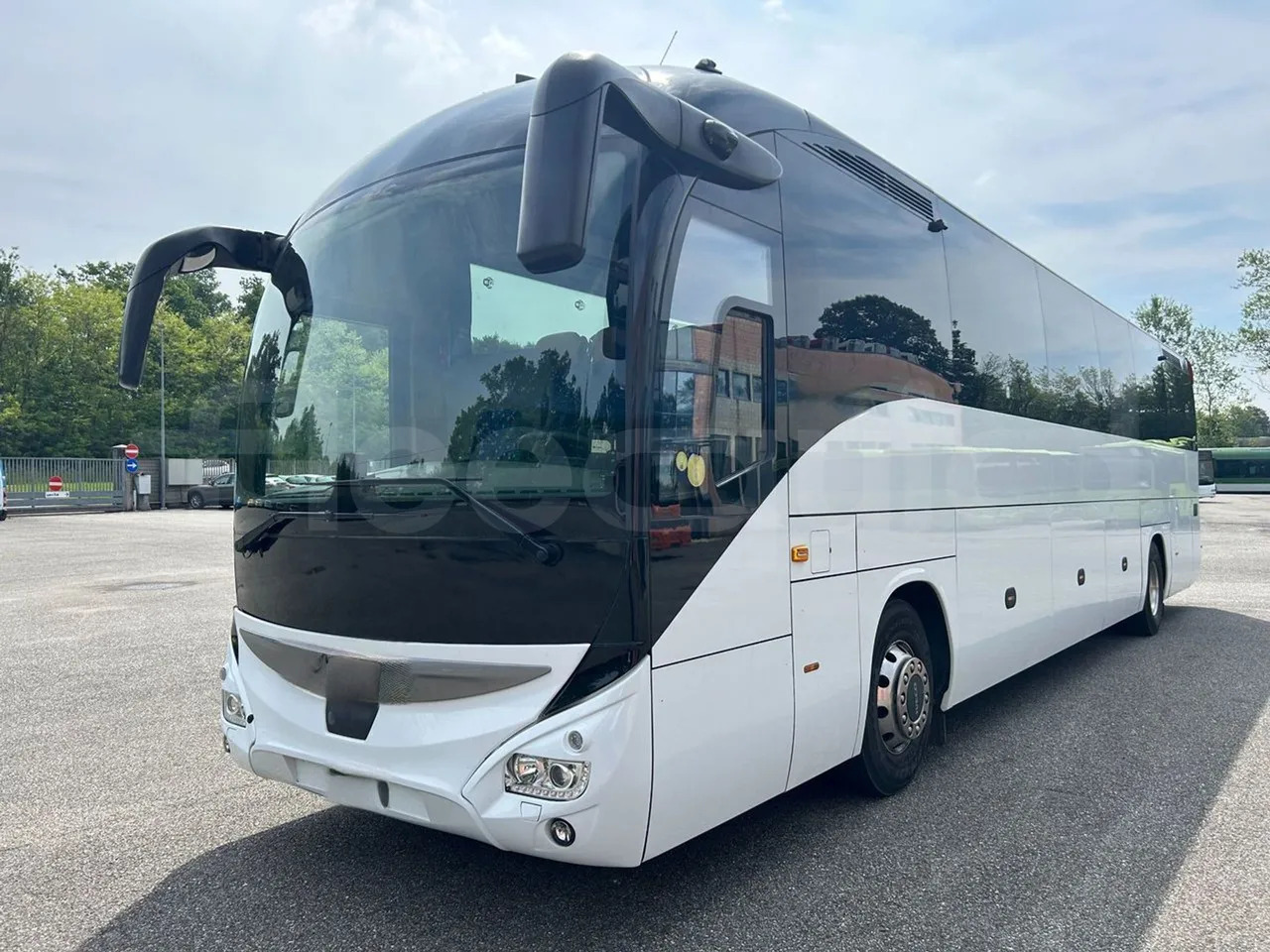 Iveco Magelys - Bus pariwisata: gambar 4 Iveco Magelys - Bus pariwisata: gambar 4