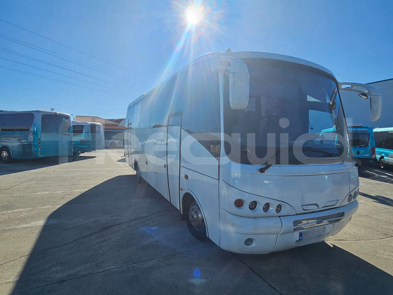 Man Andecar IV.1 - Bus pariwisata: gambar 1 Man Andecar IV.1 - Bus pariwisata: gambar 1