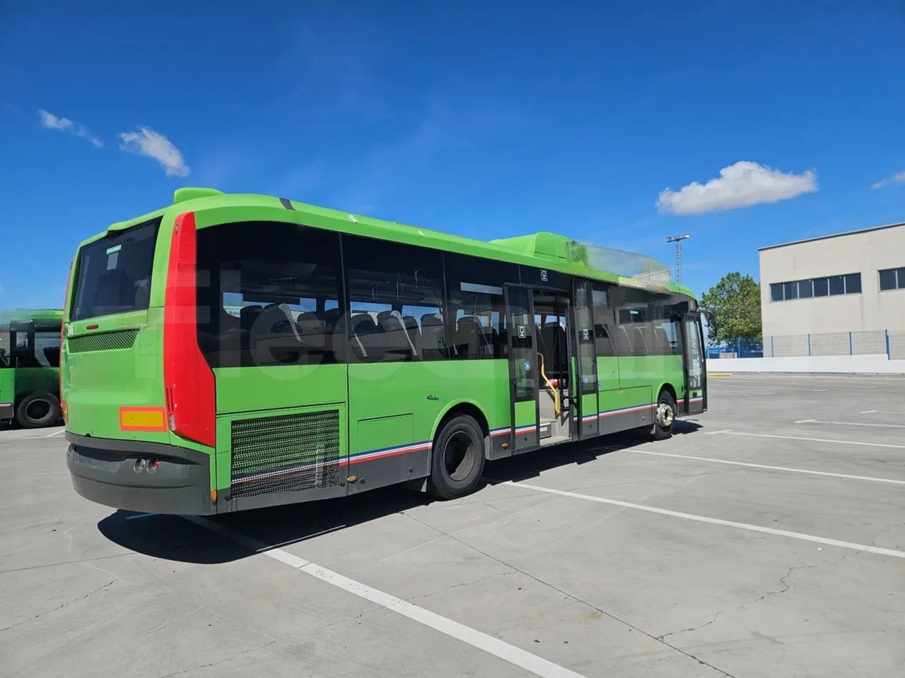 Bus kota Man Castrosua: gambar 10