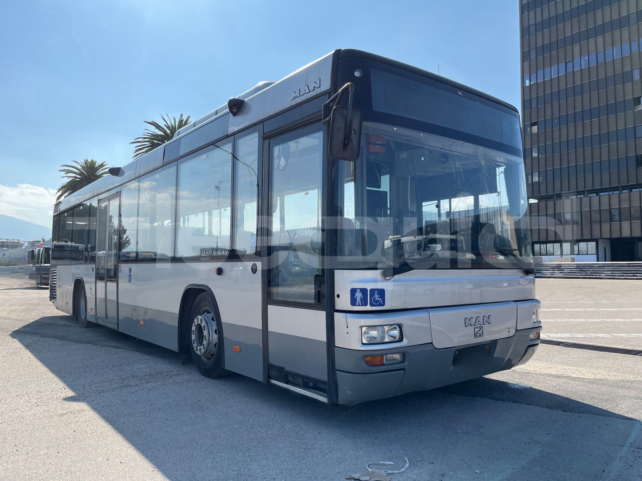 Man Lion's Classic - Bus kota: gambar 1 Man Lion's Classic - Bus kota: gambar 1