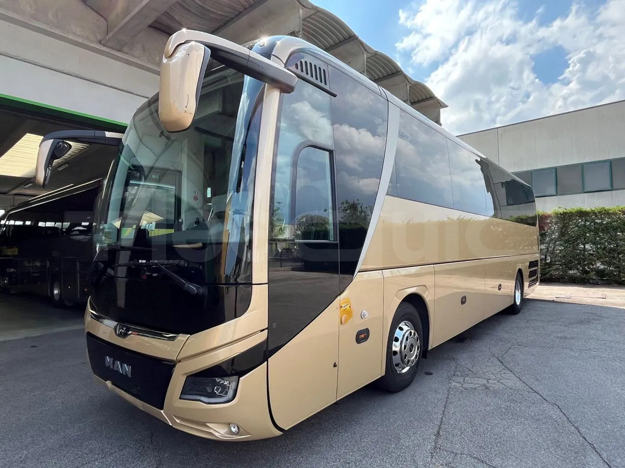 Man Lion's Coach - Bus pariwisata: gambar 4 Man Lion's Coach - Bus pariwisata: gambar 4