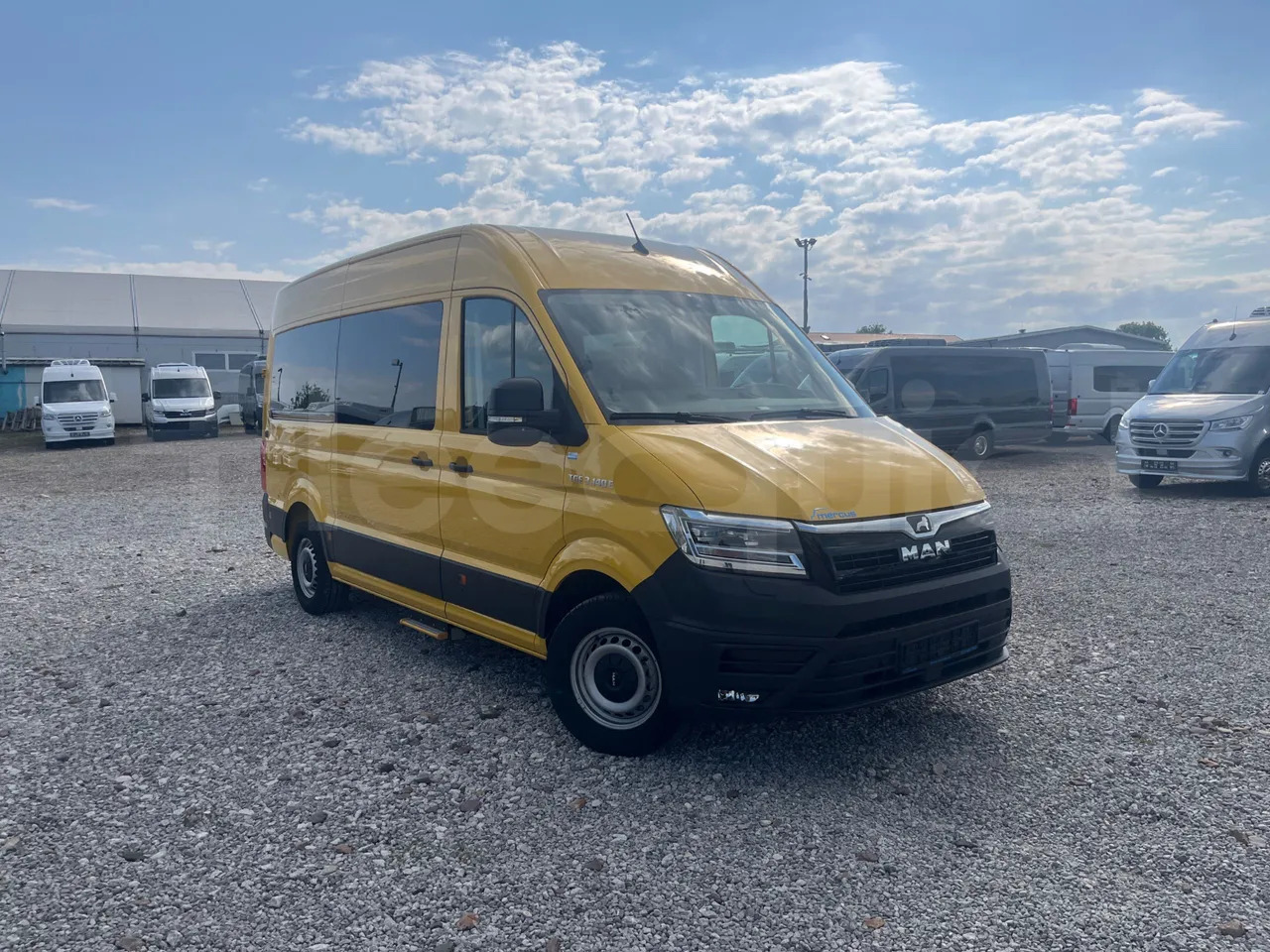 Man Mercus - Bus mini, Bus listrik: gambar 1 Man Mercus - Bus mini, Bus listrik: gambar 1
