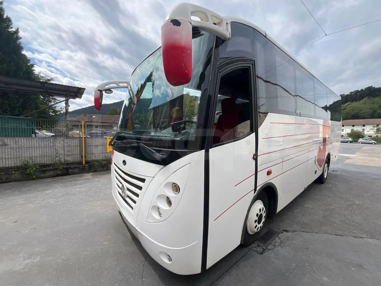 Mercedes-Benz Andecar - Bus pariwisata: gambar 4 Mercedes-Benz Andecar - Bus pariwisata: gambar 4