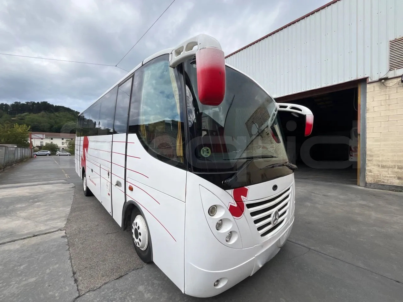 Mercedes-Benz Andecar - Bus pariwisata: gambar 1 Mercedes-Benz Andecar - Bus pariwisata: gambar 1