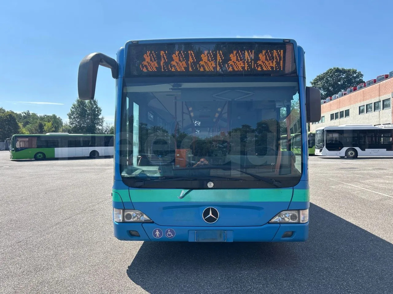 Mercedes-Benz Citaro G - Bus kota: gambar 2 Mercedes-Benz Citaro G - Bus kota: gambar 2