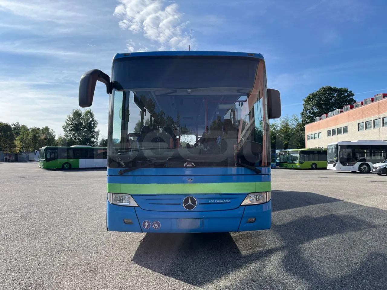 Mercedes-Benz Integro - Bus kota: gambar 2 Mercedes-Benz Integro - Bus kota: gambar 2