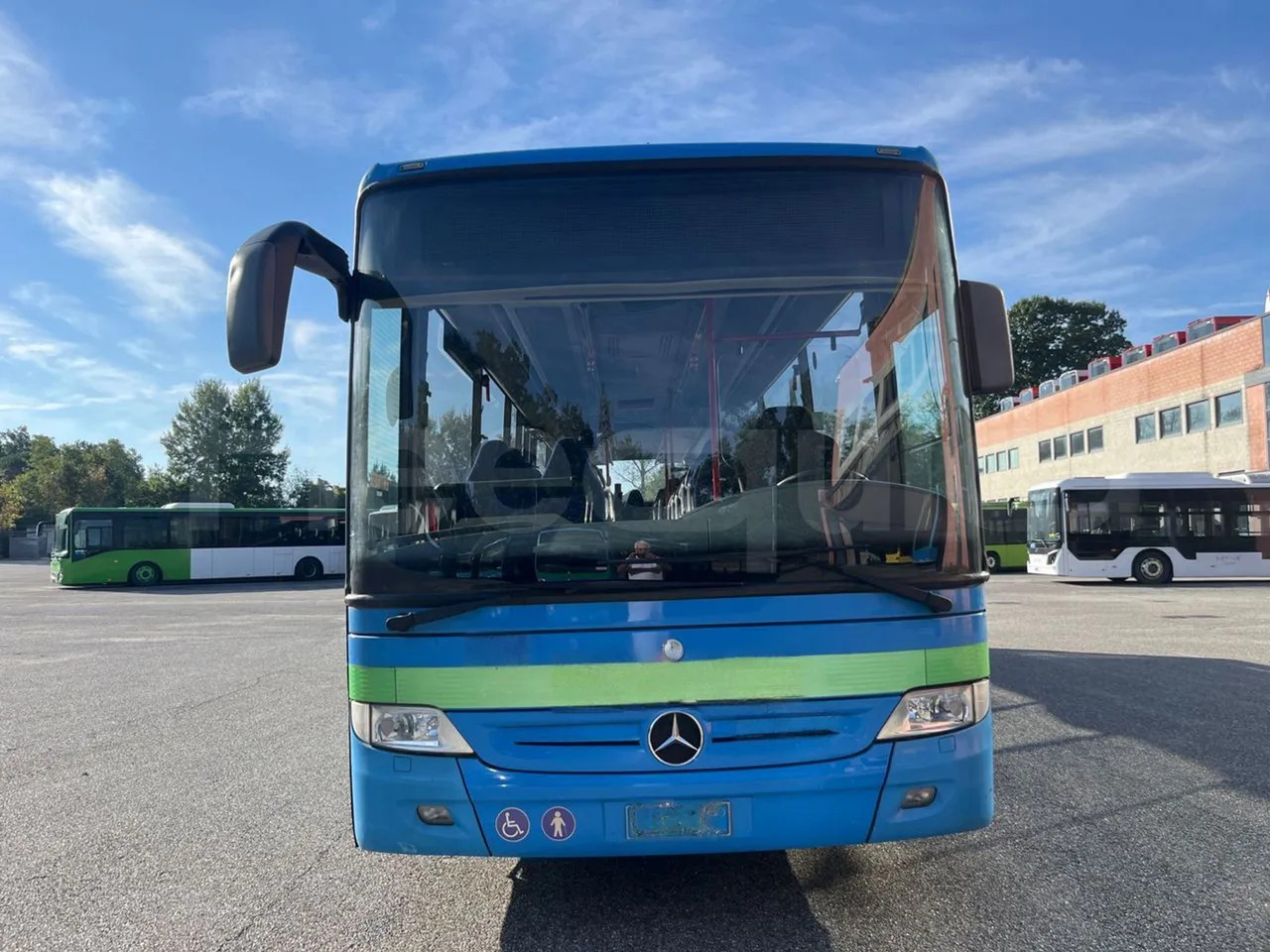 Mercedes-Benz Integro - Bus kota: gambar 2 Mercedes-Benz Integro - Bus kota: gambar 2