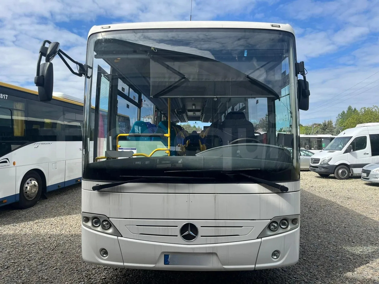Mercedes-Benz Intouro - Bus kota: gambar 1 Mercedes-Benz Intouro - Bus kota: gambar 1