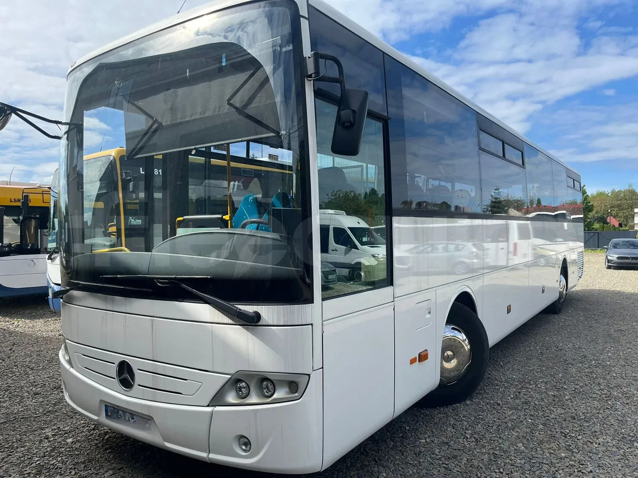 Mercedes-Benz Intouro - Bus kota: gambar 3 Mercedes-Benz Intouro - Bus kota: gambar 3