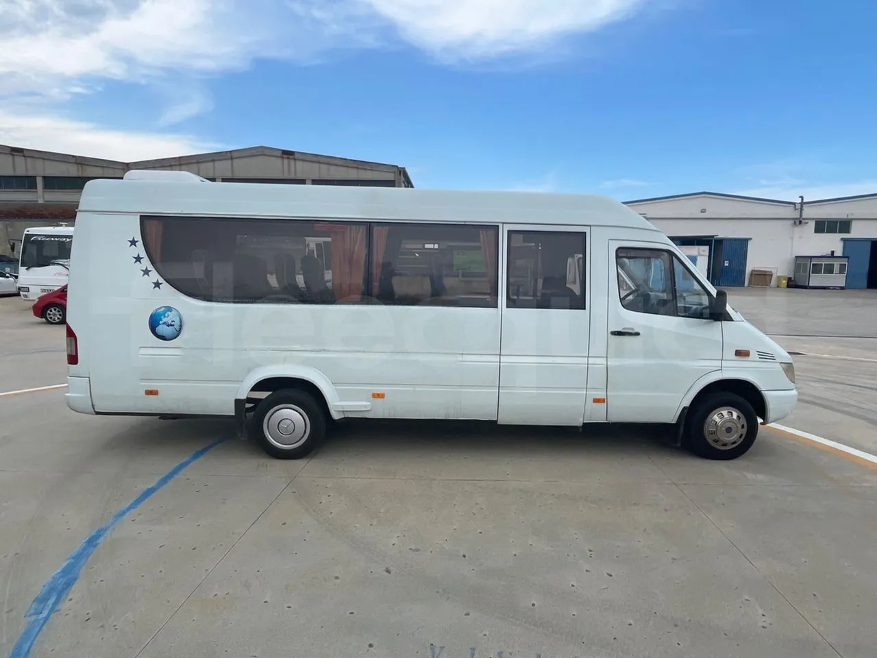 Bus mini, Van penumpang Mercedes-Benz Sprinter: gambar 12