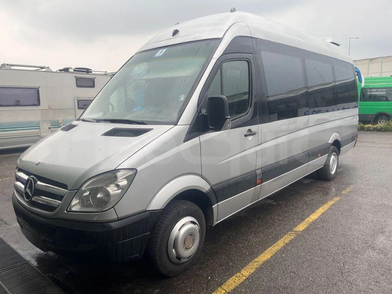 Mercedes-Benz Sprinter - Bus kota: gambar 4 Mercedes-Benz Sprinter - Bus kota: gambar 4