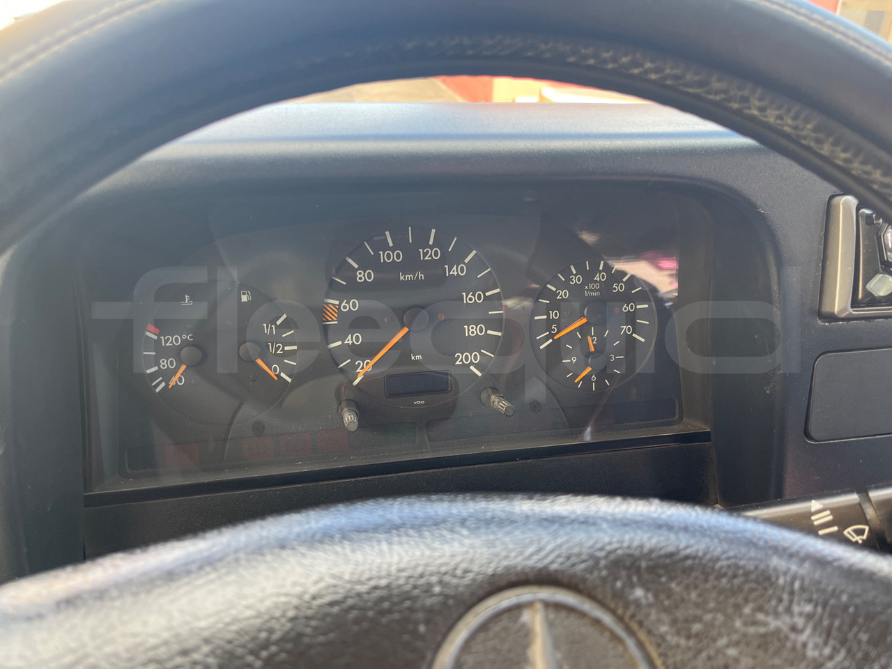 Mercedes-Benz Sprinter - Bus pariwisata: gambar 3 Mercedes-Benz Sprinter - Bus pariwisata: gambar 3