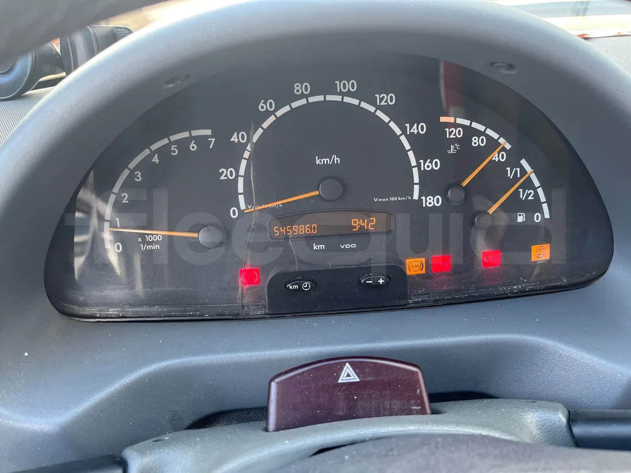 Mercedes-Benz Sprinter - Bus mini, Van penumpang: gambar 3 Mercedes-Benz Sprinter - Bus mini, Van penumpang: gambar 3