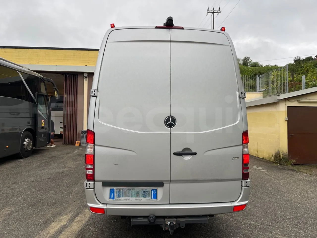 Mercedes-Benz Sprinter - Bus mini, Van penumpang: gambar 5 Mercedes-Benz Sprinter - Bus mini, Van penumpang: gambar 5