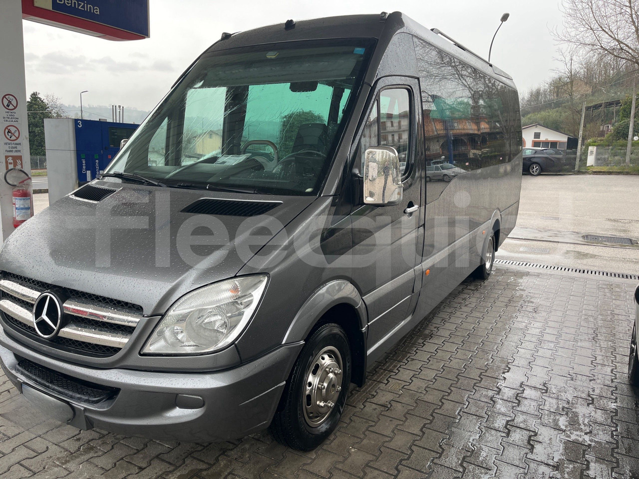 Mercedes-Benz Sprinter - Bus mini, Van penumpang: gambar 4 Mercedes-Benz Sprinter - Bus mini, Van penumpang: gambar 4