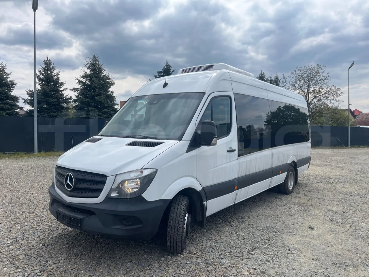 Mercedes-Benz Sprinter - Bus pariwisata: gambar 3 Mercedes-Benz Sprinter - Bus pariwisata: gambar 3