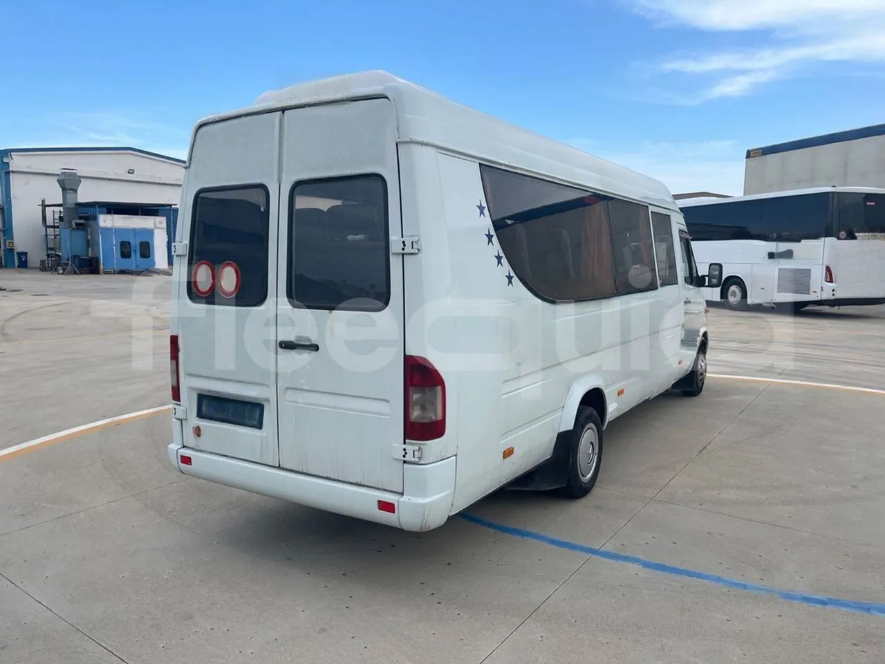 Bus mini, Van penumpang Mercedes-Benz Sprinter: gambar 10