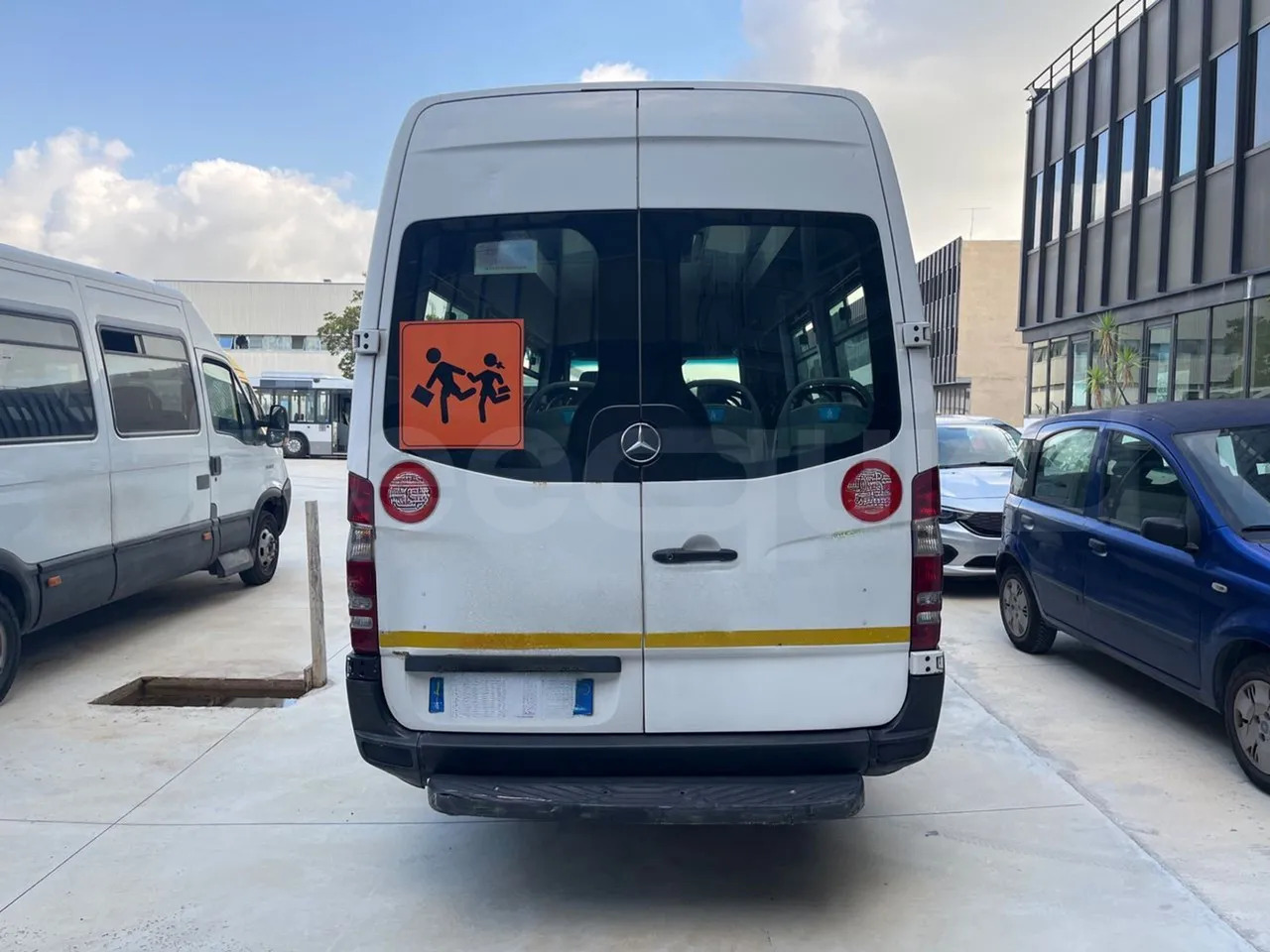 Mercedes-Benz Sprinter - Bus pariwisata: gambar 5 Mercedes-Benz Sprinter - Bus pariwisata: gambar 5