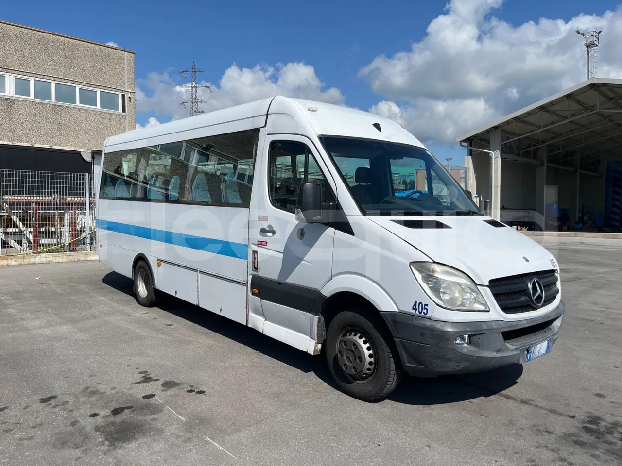 Mercedes-Benz Sprinter - Bus mini, Van penumpang: gambar 1 Mercedes-Benz Sprinter - Bus mini, Van penumpang: gambar 1