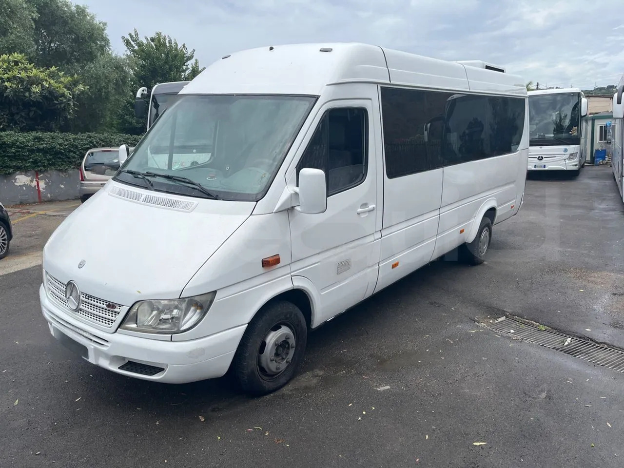Mercedes-Benz Sprinter - Bus mini, Van penumpang: gambar 4 Mercedes-Benz Sprinter - Bus mini, Van penumpang: gambar 4
