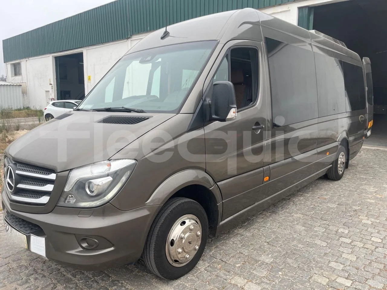 Mercedes-Benz Sprinter - Bus mini, Van penumpang: gambar 3 Mercedes-Benz Sprinter - Bus mini, Van penumpang: gambar 3