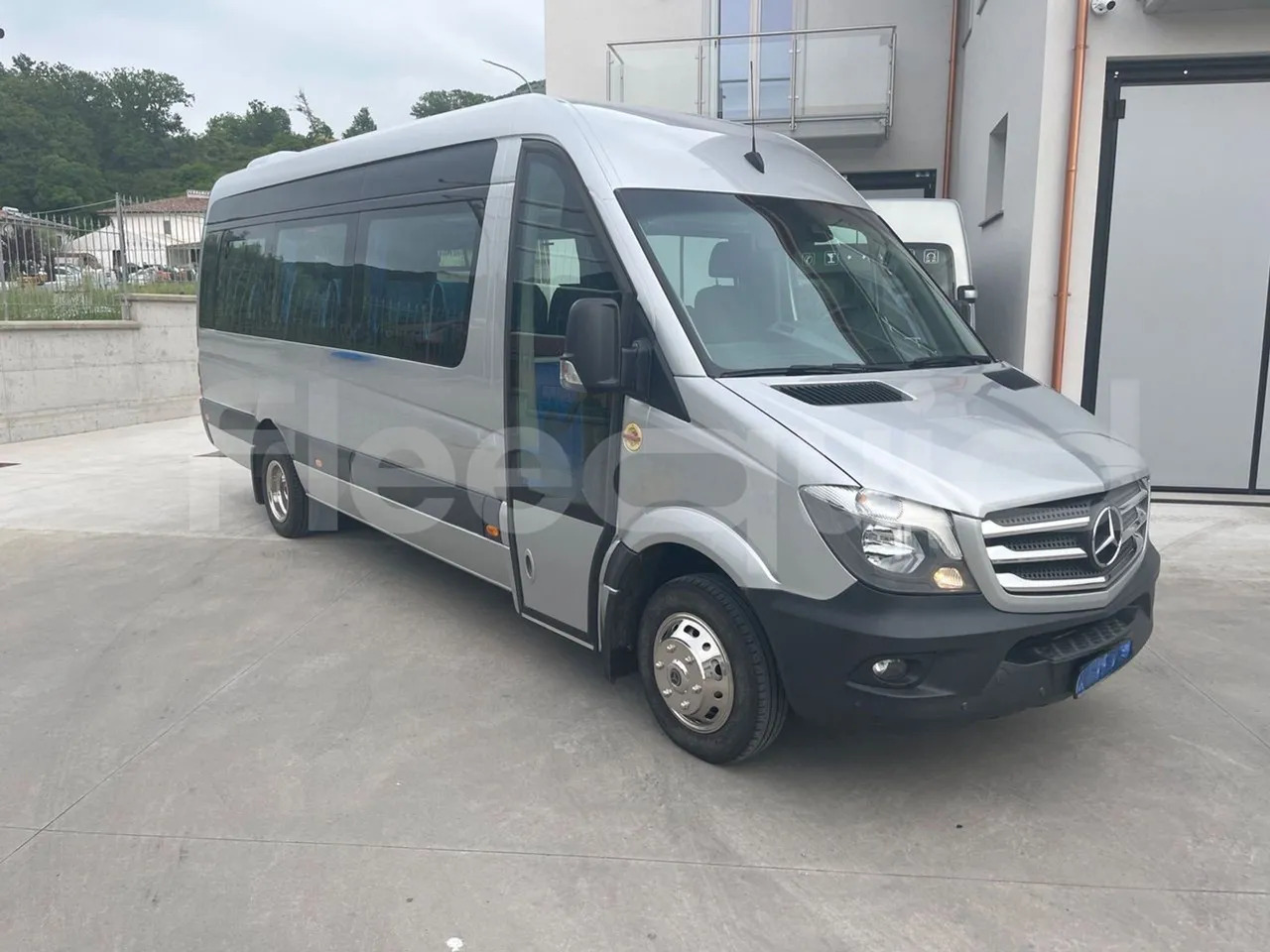 Mercedes-Benz Sprinter - Bus mini, Van penumpang: gambar 1 Mercedes-Benz Sprinter - Bus mini, Van penumpang: gambar 1