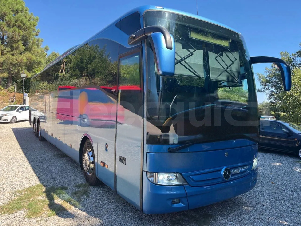 Mercedes-Benz Tourismo - Bus pariwisata: gambar 1 Mercedes-Benz Tourismo - Bus pariwisata: gambar 1